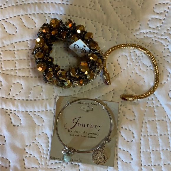 Jewelry - 3 pieces of brand new jewelry ❤️❤️